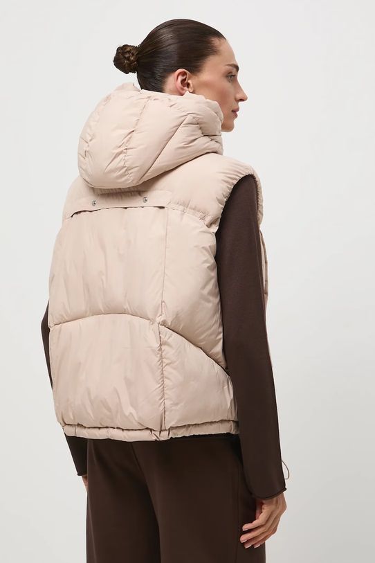 жилет жилет