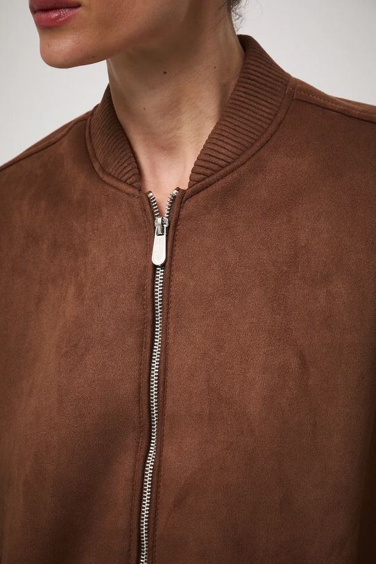 бомбер бомбер