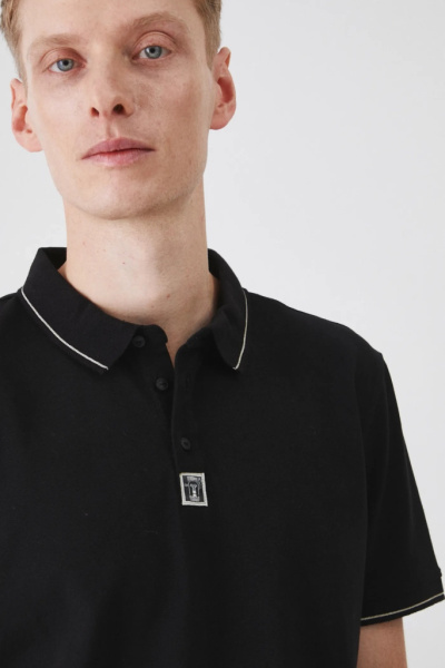 поло. Изображение 3