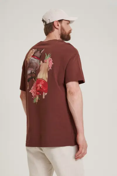 футболка. Изображение 3