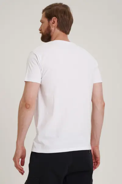 футболка. Изображение 4