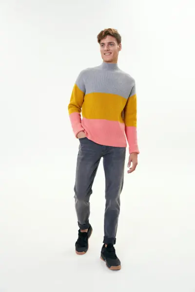 свитер. Изображение 3