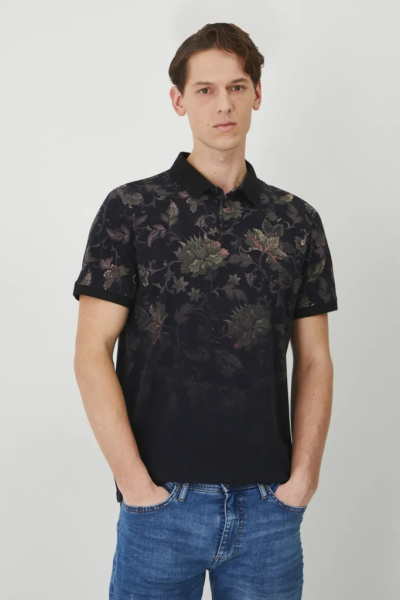 поло. Изображение 2