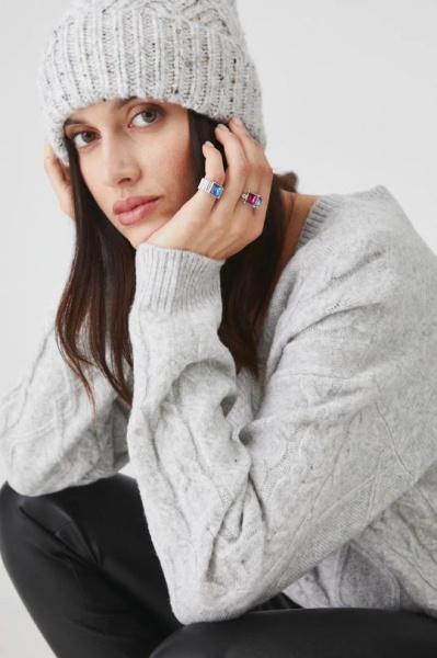 свитер. Изображение 4