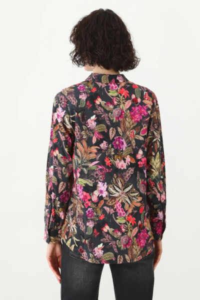 блузка. Изображение 4