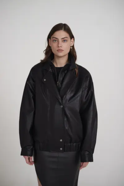 куртка кожаная. Изображение 1