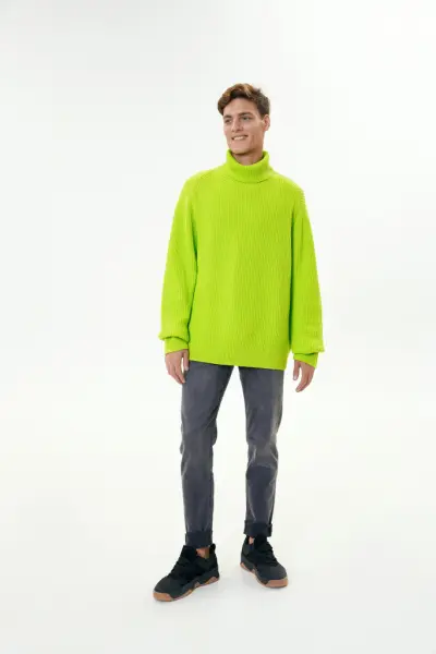 свитер. Изображение 3