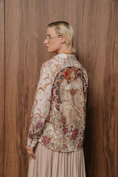 блузка. Изображение 4