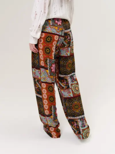 брюки. Изображение 2 брюки. Изображение 2