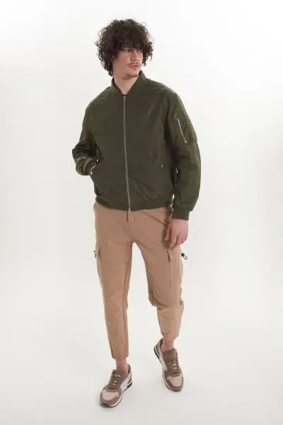 бомбер. Изображение 5