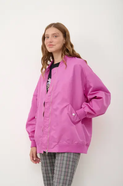 Бомбер. Изображение 3