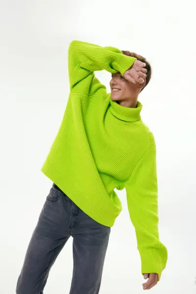 свитер. Изображение 2