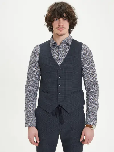 жилет. Изображение 2