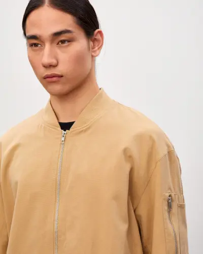 бомбер. Изображение 3