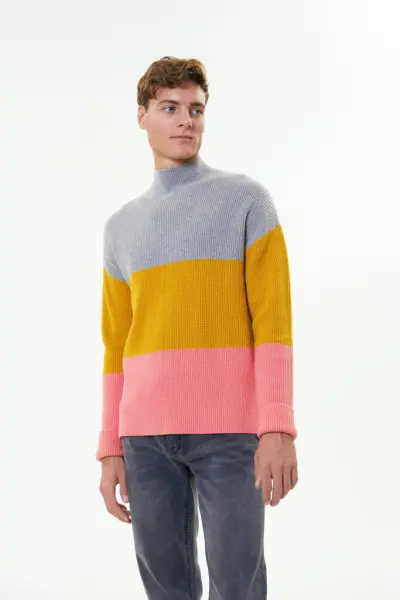 свитер. Изображение 2