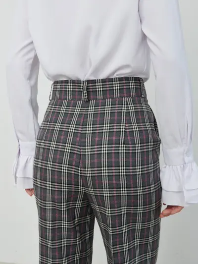 брюки. Изображение 1 брюки. Изображение 1