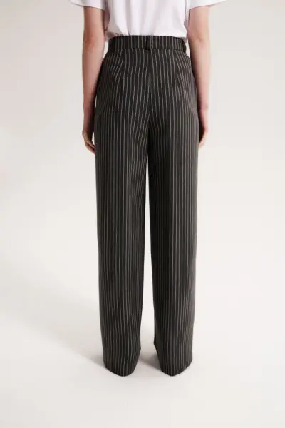 брюки. Изображение 1 брюки. Изображение 1